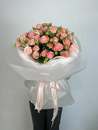 Букет 9 Кустовых роз