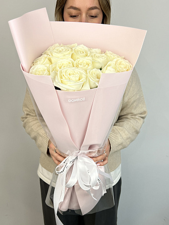 Букет 15 роз Эквадор Белоснежных