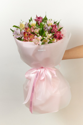 Букет 9 ярких альстромерий купить с доставкой в Набережных Челнах