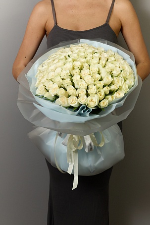 Букет 101 роза Кения Белая