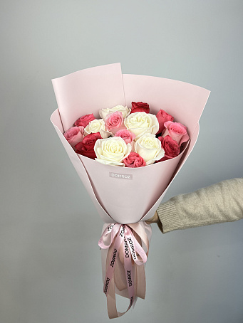 Букет 15 роз Эквадор Микс Нежный