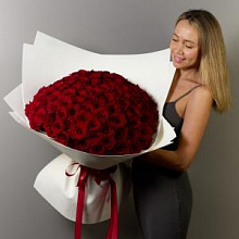 Красно-белые букеты