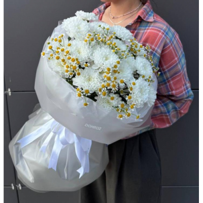 Букет  хризантема с танацетумом 
